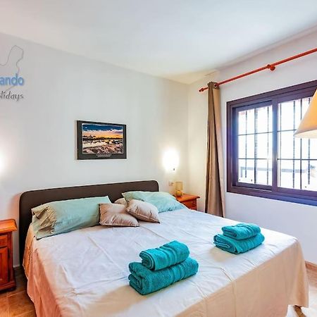 Casita El Faro En Playa Bastian Aircon In The Bedrooms Vv Costa Teguise Eksteriør billede