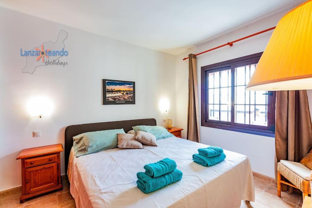 Casita El Faro En Playa Bastian Aircon In The Bedrooms Vv Costa Teguise Eksteriør billede