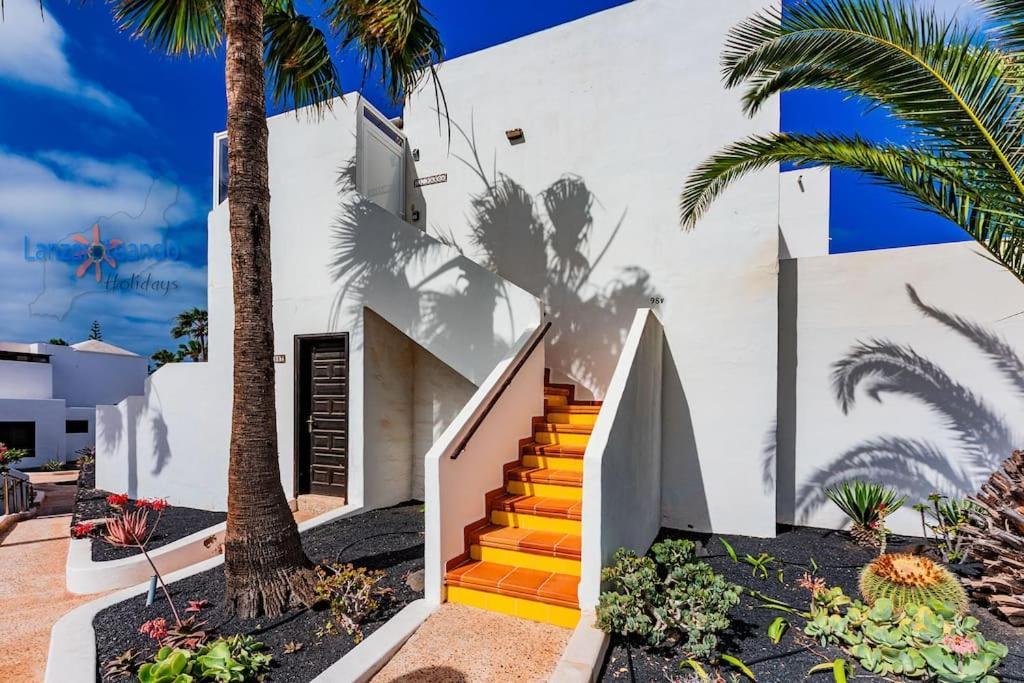 Casita El Faro En Playa Bastian Aircon In The Bedrooms Vv Costa Teguise Eksteriør billede