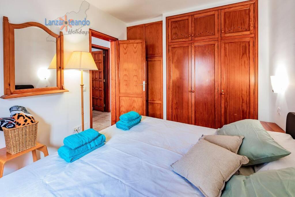 Casita El Faro En Playa Bastian Aircon In The Bedrooms Vv Costa Teguise Eksteriør billede